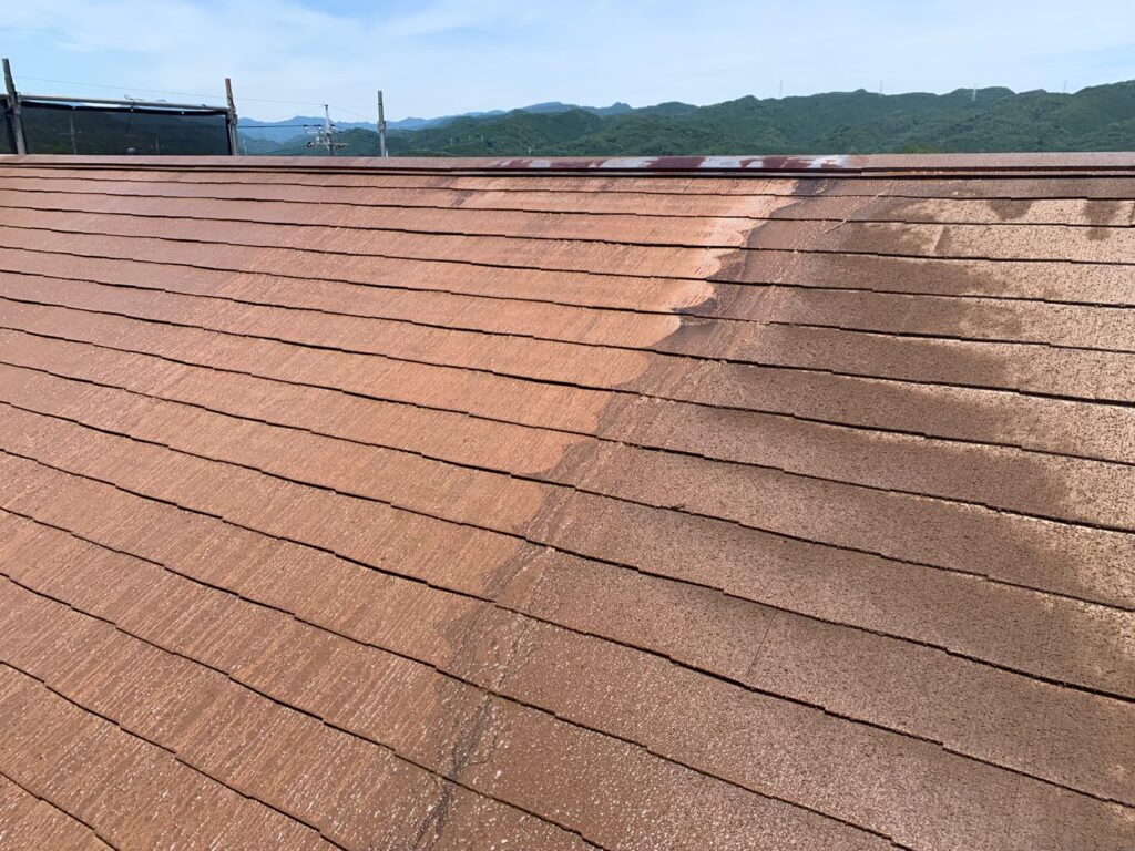 屋根カバー工事　高圧洗浄