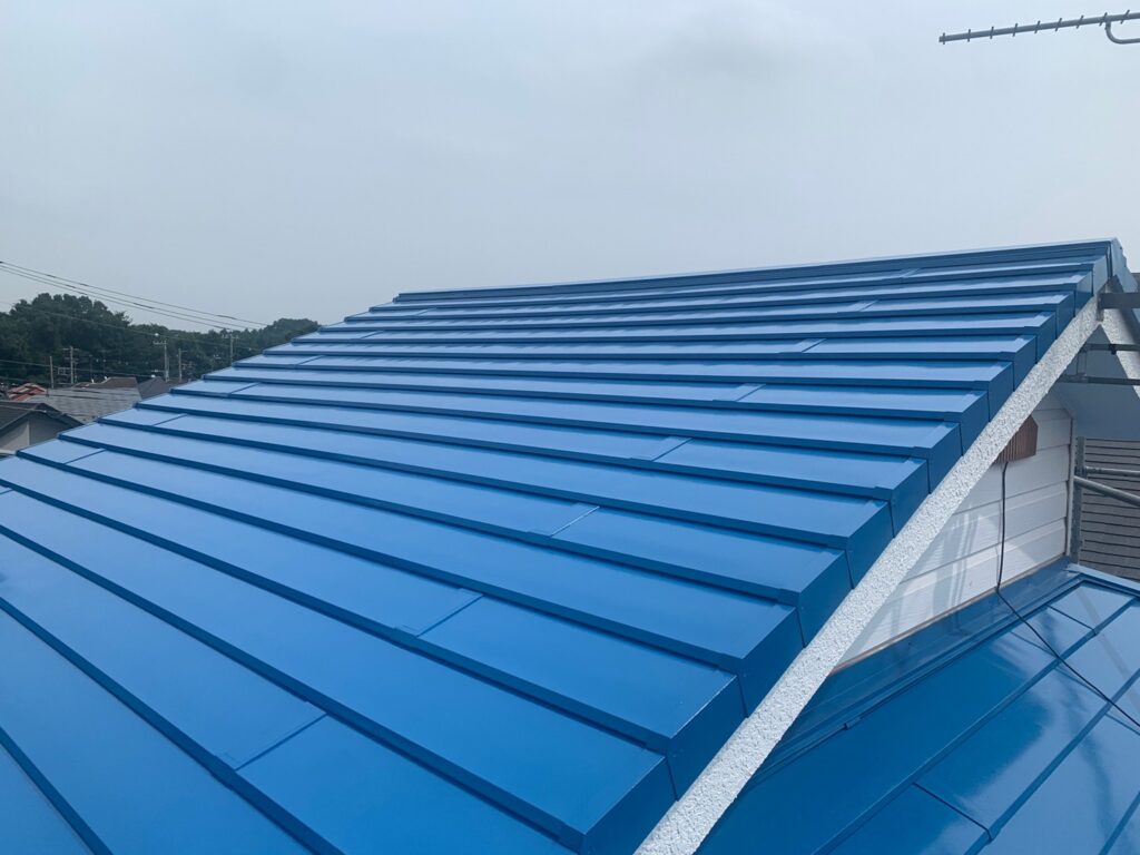 屋根塗装工事　プレマテックス　タテイルαサンクール