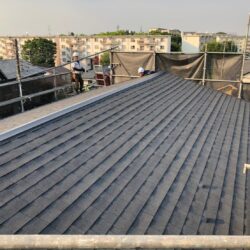 塗装できない屋根材”パミール”の施工方法