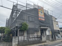 足場
