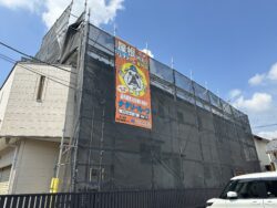 足場